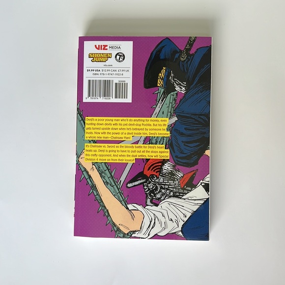 CHAINSAWMAN by Tatsuki Fujimoto Volume 5 - Picture 2 of 3